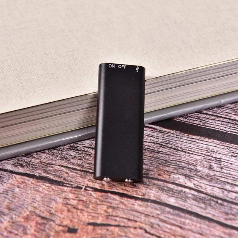 Professionelles Diktiergerät mit USB-Speicher 4-64GB - MP3-Player & Voice Recorder